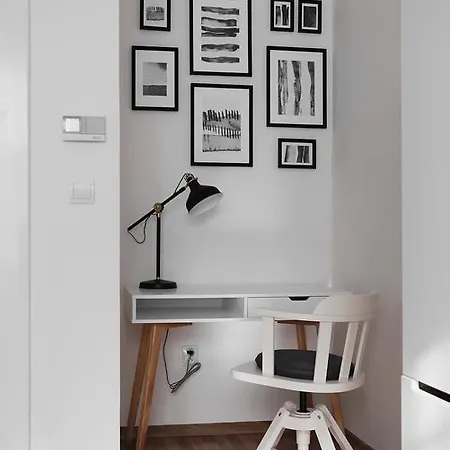 Gesse Jirsikova * Praha