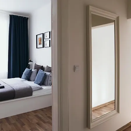 Gesse Jirsikova Apartamento *