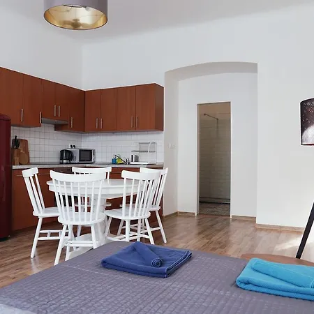 Gesse Jirsikova Apartamento